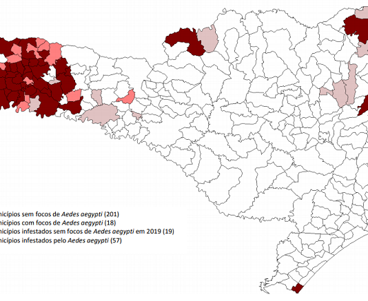 Aumenta número de focos do Aedes aegypti no estado mapa dos municípios de santa catarina com aqueles infestados marcados com com, os outros em branco