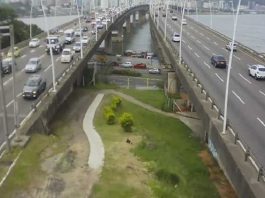camera do alto mostra o transito nas pontes pedro ivo campos e colombo machado salles