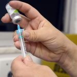 Dia da D da vacinação, neste sábado, busca recuperar imunização no país Segundo dados divulgados pela Dive, até 24 de abril foram confirmados 13 casos de influenza em SC, com um óbito - Foto: Secom SC/Divulgação