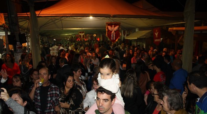 Festa tradicional da cidade reúne milhares de pessoas no Centro Histórico - Foto: Albano Aquino/CSC