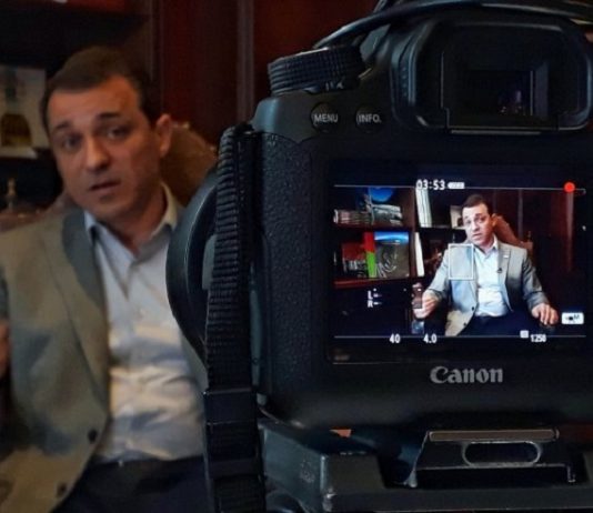 governador vai manter a ideia de diminuir o repasse de duodecimo em sc - Foto: Cristiano Estrela/ Secom