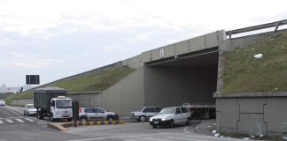 tunel do roçado em são josé e marginal alagam em dias de chuva forte