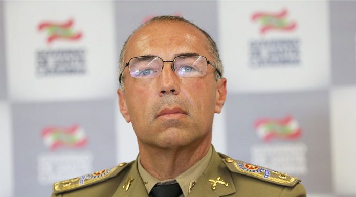 coronel araujo gomes comandante pmsc