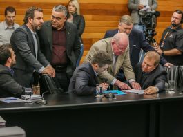 Comissão de Finanças aprova PLs dos incentivos fiscais e projetos vão à votação comissao aprova pls da isencao fiscal alesc