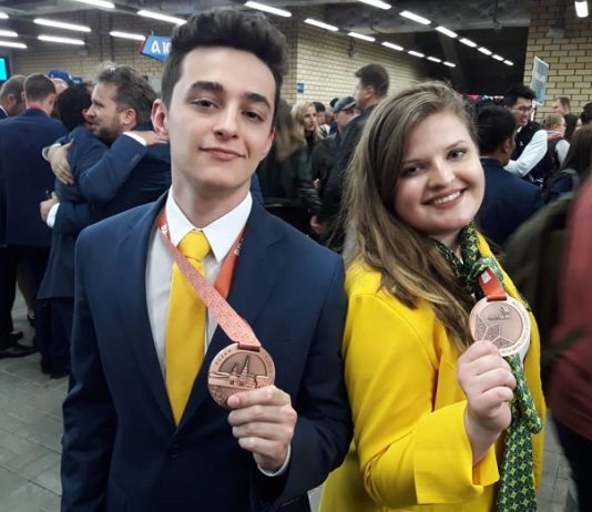 Alunos de SC conquistam bronze na Russia