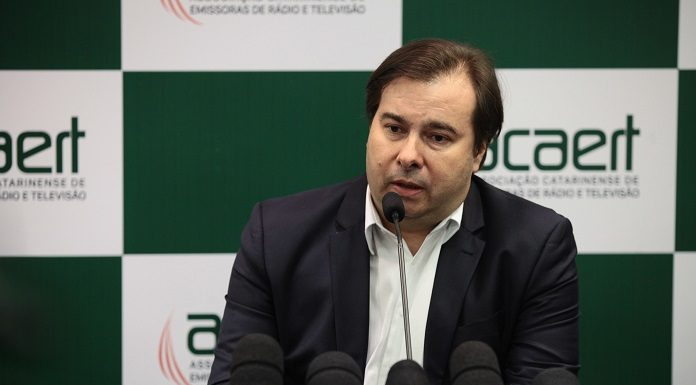 deputado rodrigo maia entrevista reforma tributaria alesc