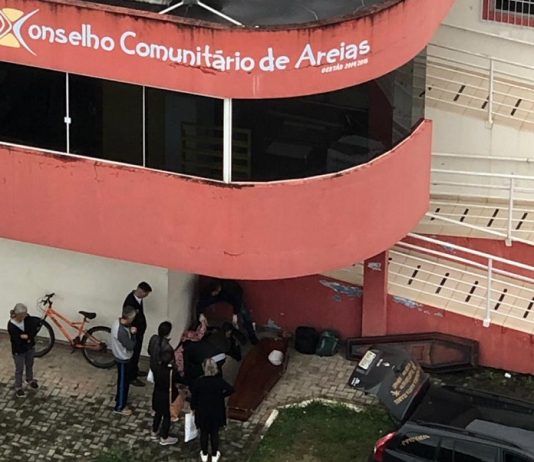 Morador de rua é encontrado morto em frente ao conselho comunitário de Areias morador de rua encontrado morto em areias sao jose