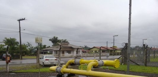 Novos contratos em 2020 deverão aumentar em 12% a tarifa de gás natural em SC instalação de pequeno gasotudo próxima a uma rua residencial