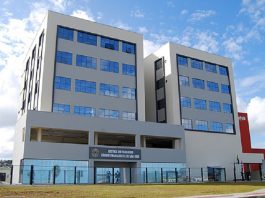 cai a quantidade de processos trabalhistas em sc pela metade