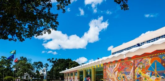 ufsc reitoria 7a melhor universidade 2019 - henrique almeida agecom