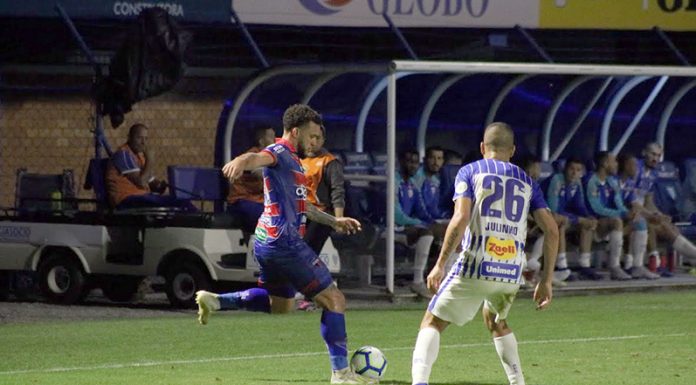 Avaí deixa vitória escapar dentro de casa