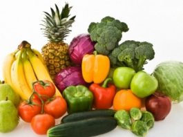 Cesto com frutas e verduras