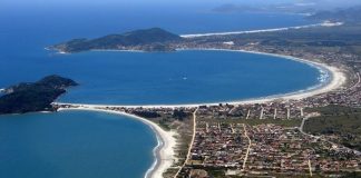 Palhoça: foto aérea das praias de araçatuba, ponta do papagaio, pinheira e guarda do embaú