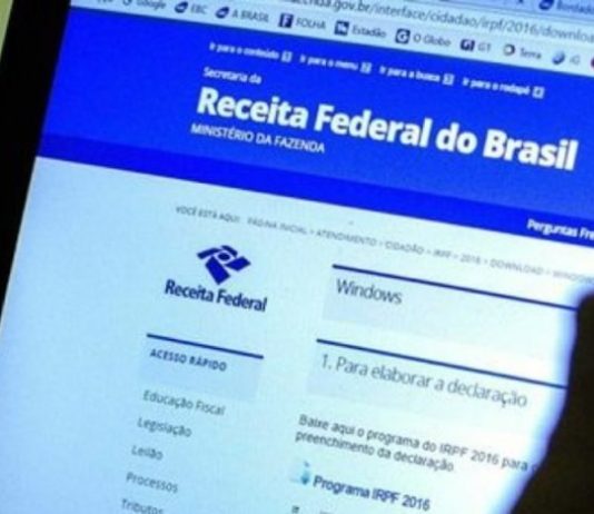 tela de computador com navegador aberto na página da receita federal do brasil