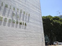 Estudo do Senado afirma que ajuda do governo federal a Santa Catarina será insuficiente fachada do ministério da economia