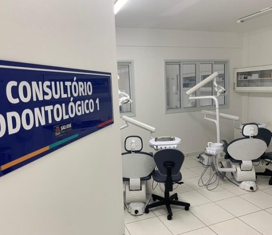 Consultório odontológico em posto de saúde de São José