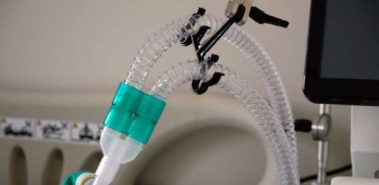 equipamento de entubação