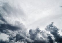 clima para amanhã - previsão do tempo para santa catarina - céu com nuvens em sc; chuva