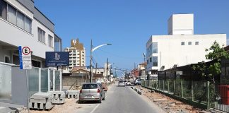 A Prefeitura de Biguaçu e a Casan comunicam que cinco ruas do bairro Centro, mais a avenida Marcondes de Mattos, serão interditadas para interligação de rede de água neste fim de semana