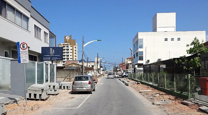 A Prefeitura de Biguaçu e a Casan comunicam que cinco ruas do bairro Centro, mais a avenida Marcondes de Mattos, serão interditadas para interligação de rede de água neste fim de semana