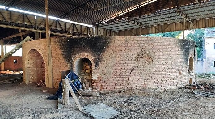 forno da olaria desativava sob galpão no local onde houve o assassinato