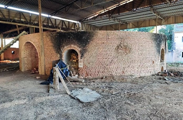 forno da olaria desativava sob galpão no local onde houve o assassinato