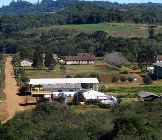 área rural de freio rogério vista de longe