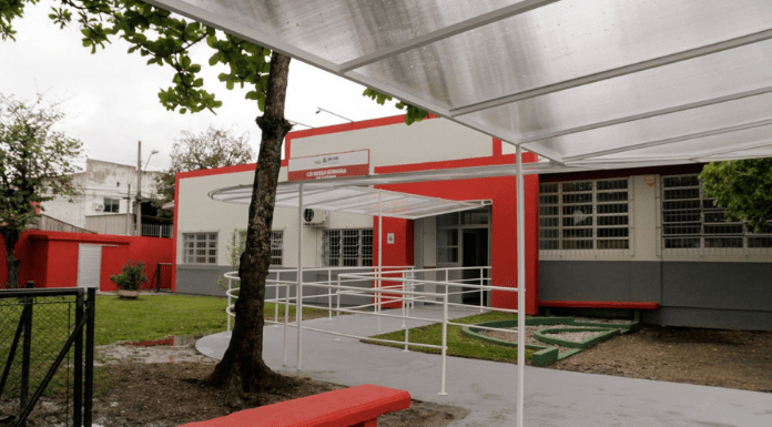 Entrada do novo Centro de Educação Infantil em São José
