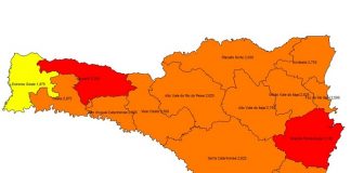 mapa de sc com escala de cores de acordo com a classificação para cada região