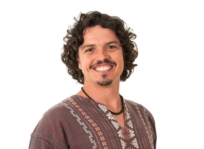 marquito psol mais votado-min marquito sorridente para a foto