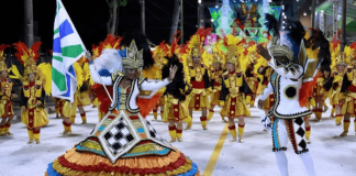 desfiles cancelados: Desfile de Escola de Samba em Florianópolis