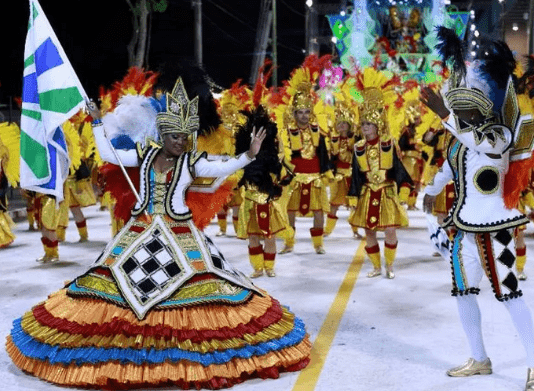desfiles cancelados: Desfile de Escola de Samba em Florianópolis