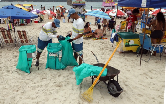 Cerveja Corona realiza limpeza na Praia dos Ingleses, em Florianópolis -  Acontecendo Aqui