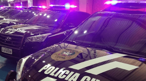 Viaturas da Polícia Civil