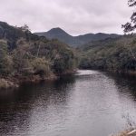 rio vargem do braço normalizado com mata em volta mostra condição hídrica em santa catarina melhor, mas ainda em atenção