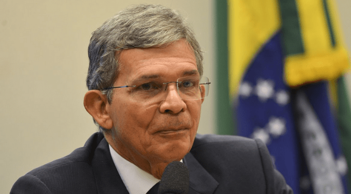 Jair Bolsonaro indica Joaquim Silva e Luna para a presidência da Petrobras