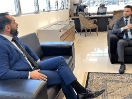 Ampliação da lei da Transparência recebe apoio na Alesc Procurador-geral de Justiça do MPSC, e presidente da OAB de Santa Catarina em manifestação de apoio a Lei da Transparência