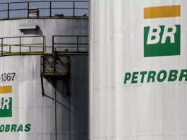 Petrobras anuncia queda na gasolina, diesel e gás de cozinha Refinaria da Petrobras em Paulínia (SP)