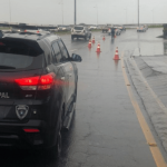 Chuva intensa em Florianópolis, na Beira-Mar Norte