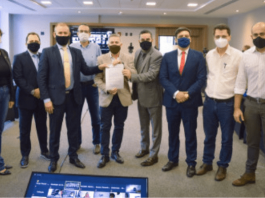 Fecam envia pedido de compra de 4,1 milhões de doses de vacina Sputnik Reunião da FECAM com os prefeitos e prefeitas de municípios catarinenses