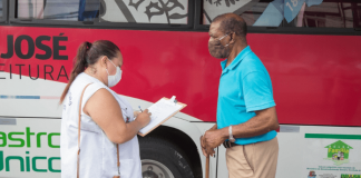 Ônibus itinerante auxilia vacinação em SJ