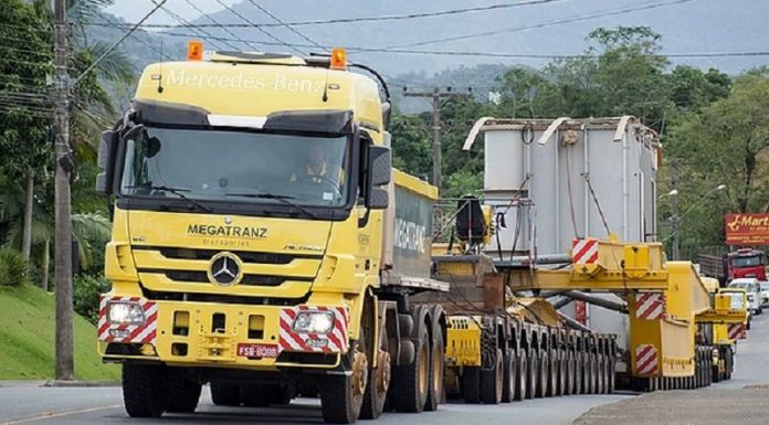 Escolta de transformador causará lentidão na BR 470 neste sábado