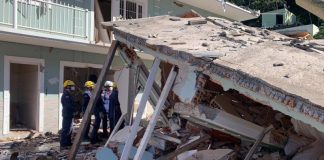 Explosão destrói imóvel em Jurerê - bombeiros buscam vítima sob escombros