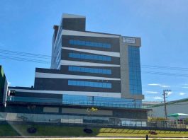 Aemflo comemora 38 anos com foco na integração do empreendedorismo prédio da nova sede da aemflo