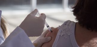 vacinação de pessoas com comorbidades contra covid em são josé