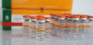 doses de vacina contra covid