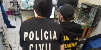 Polícia cumpre seis mandados de prisão em SC em operação internacional contra pornografia infantil