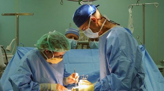 Justiça de Laguna condena médico por cobrança de procedimento pelo SUS