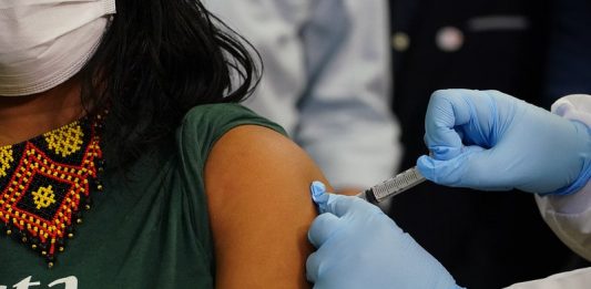 SC tem 11,5% da população imunizada contra coronavírus SC tem 11,5% da população imunizada contra coronavírus