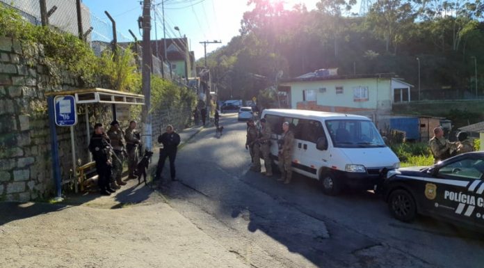 Operação prende último envolvido em ataque a policiais no Morro do Mocotó